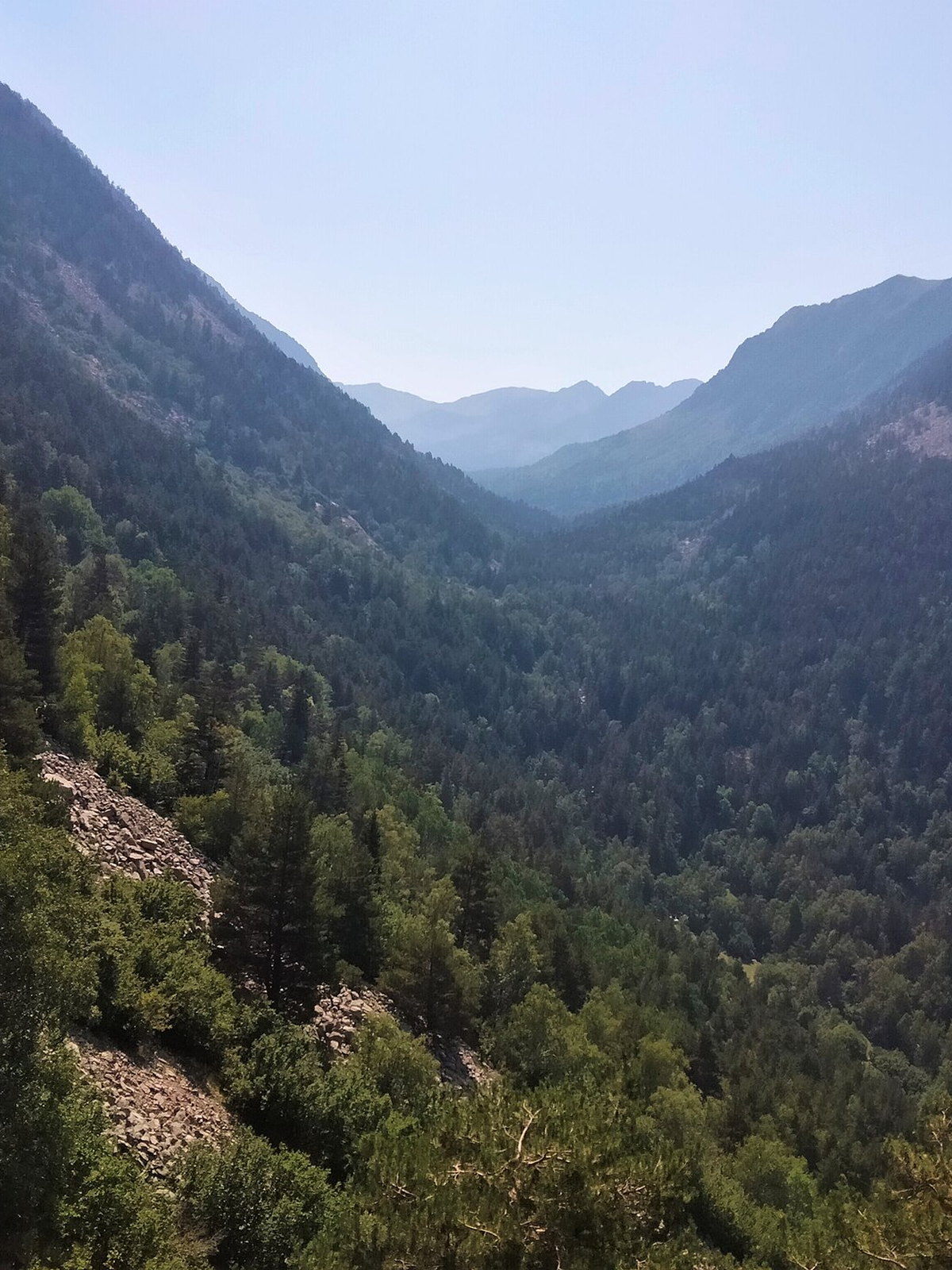 Andorra eSIM - Photo 4