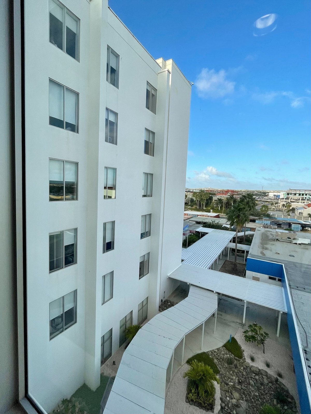Aruba eSIM - Photo 1