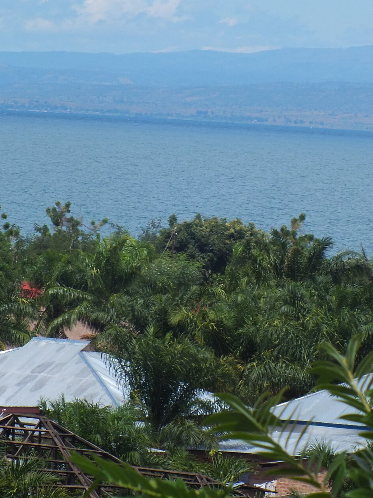 Burundi eSIM - Photo 1