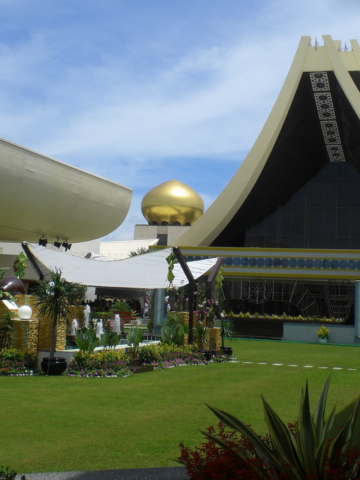 Brunei eSIM - Photo 4