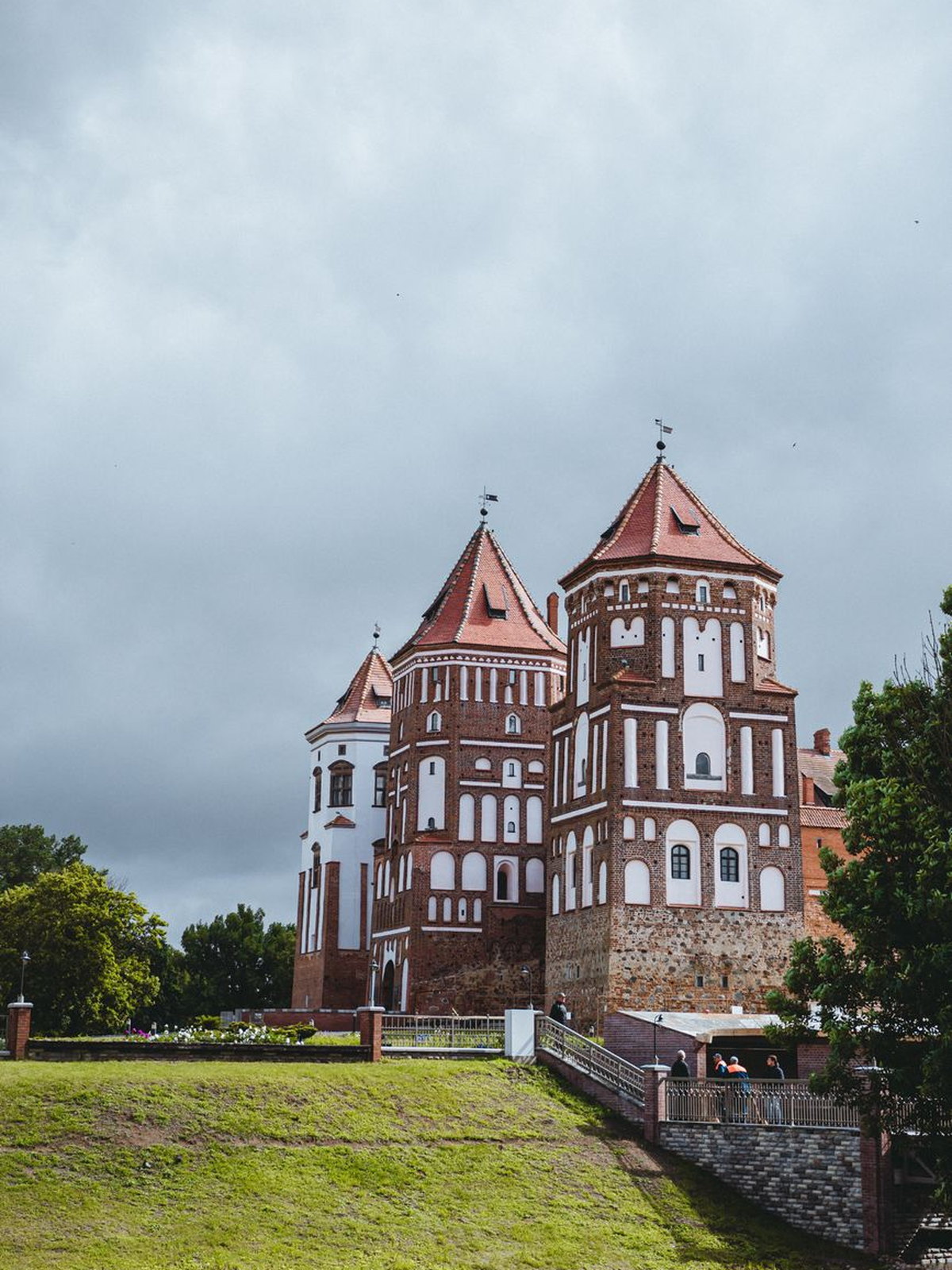 Belarus eSIM - Photo 1
