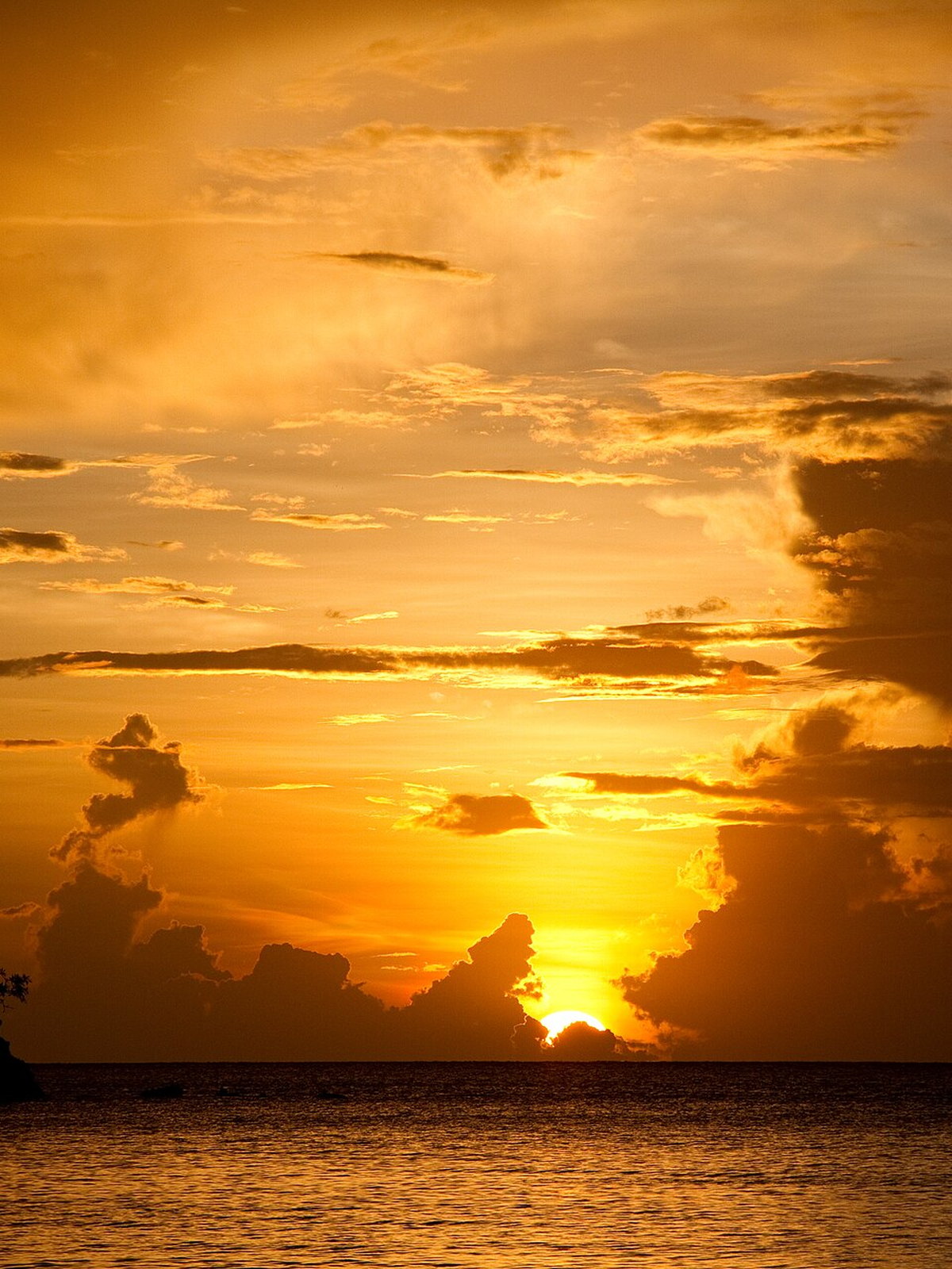 Grenada eSIM - Photo 1