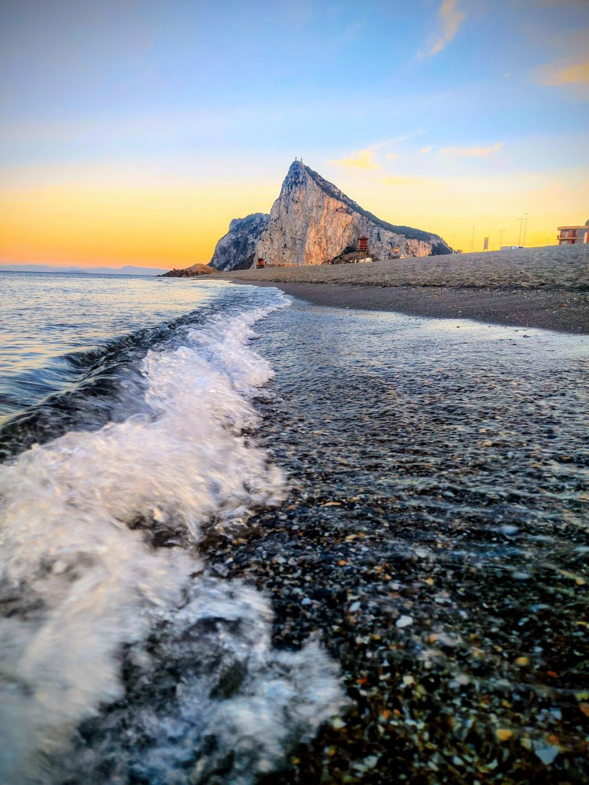 Gibraltar eSIM - Photo 1