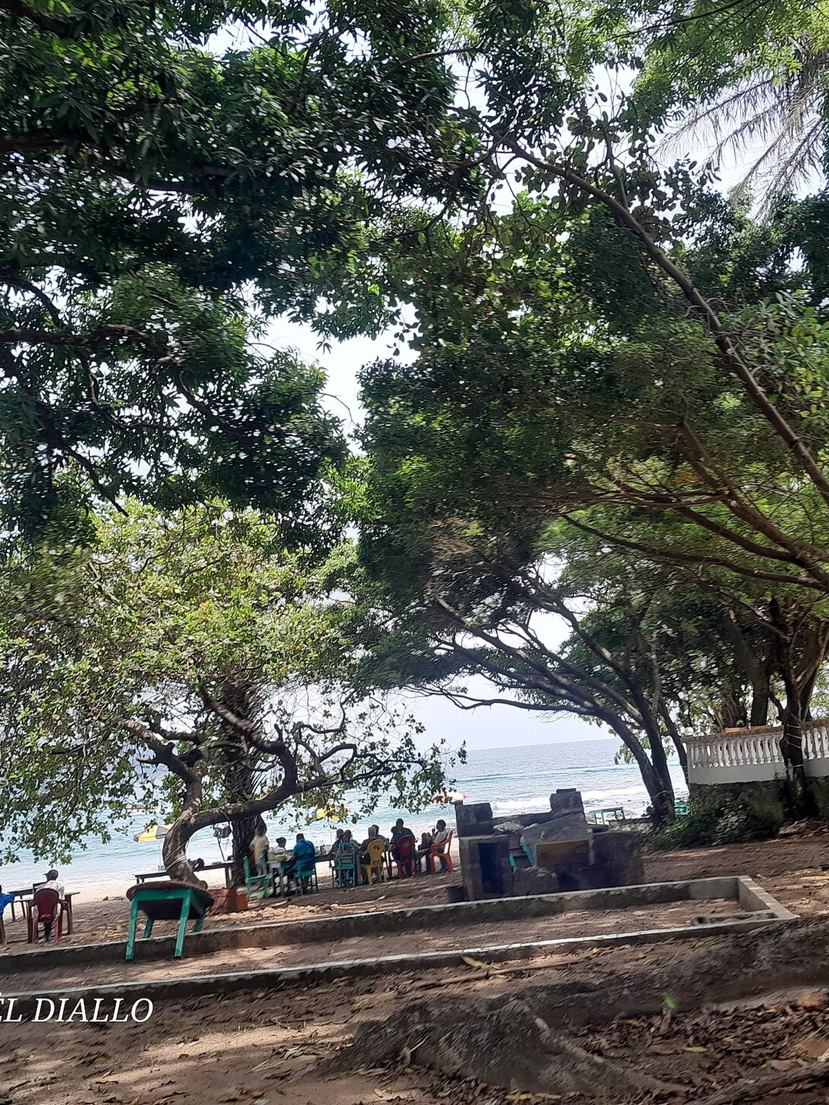 Guinea eSIM - Photo 3