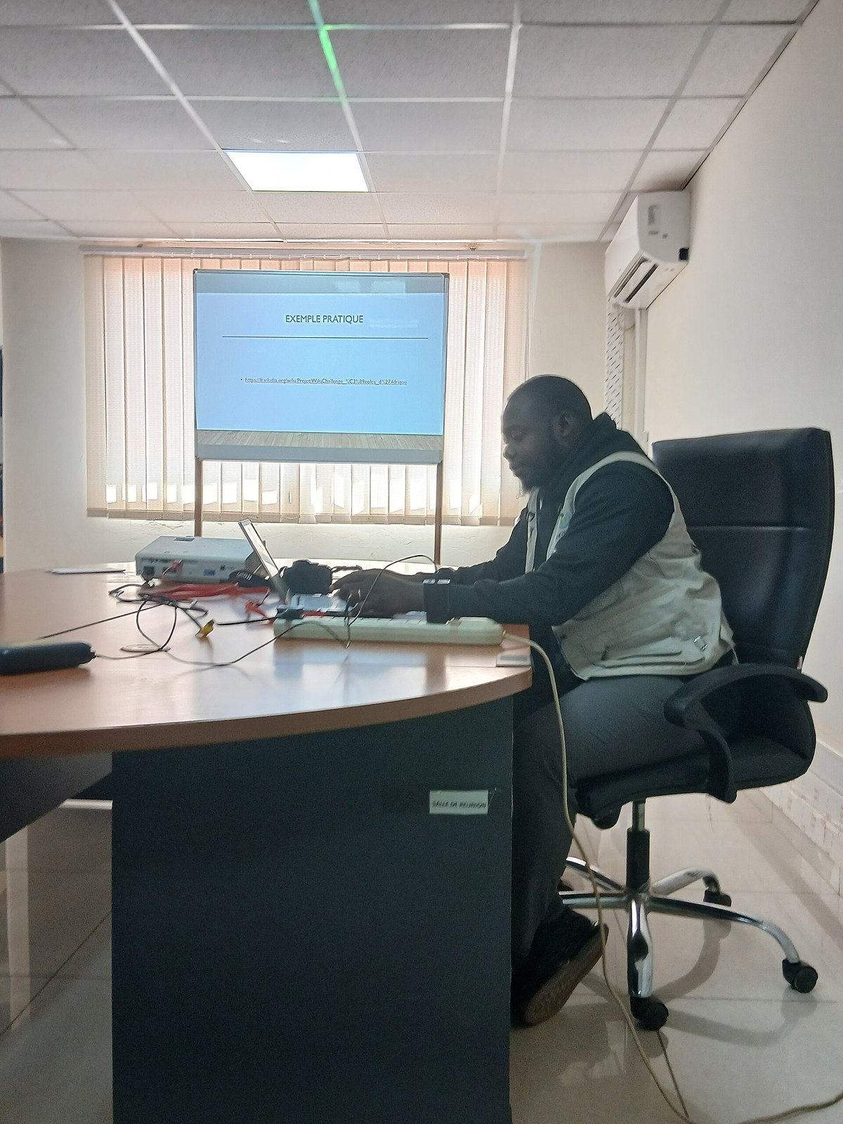 Guinea eSIM - Photo 5