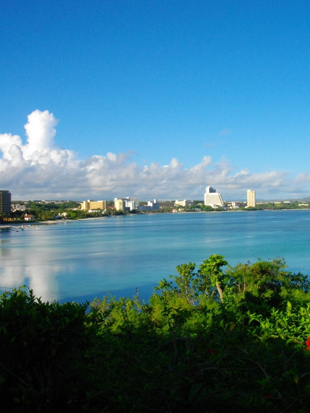 Guam eSIM - Photo 2