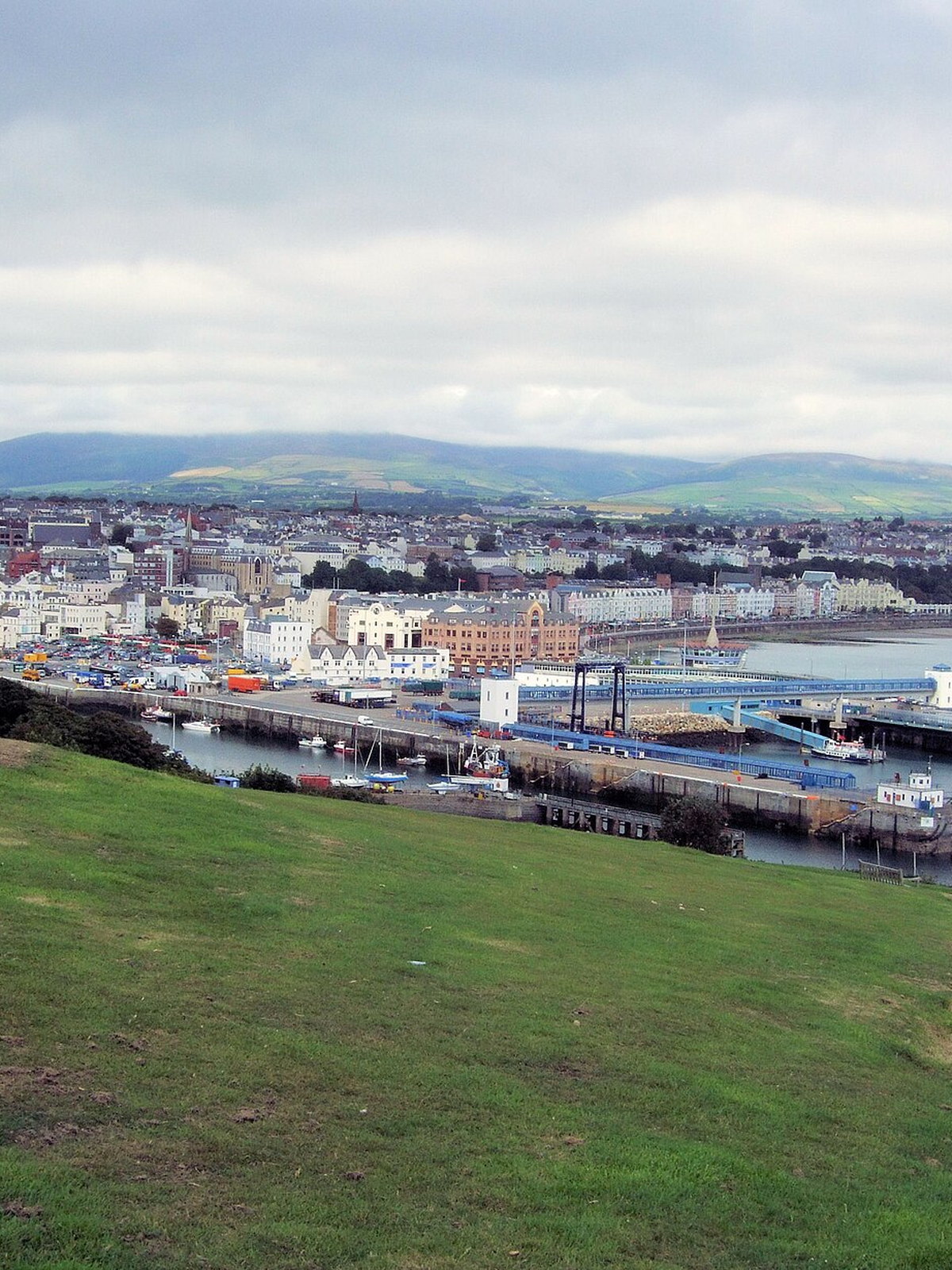 Isle of Man eSIM - Photo 4
