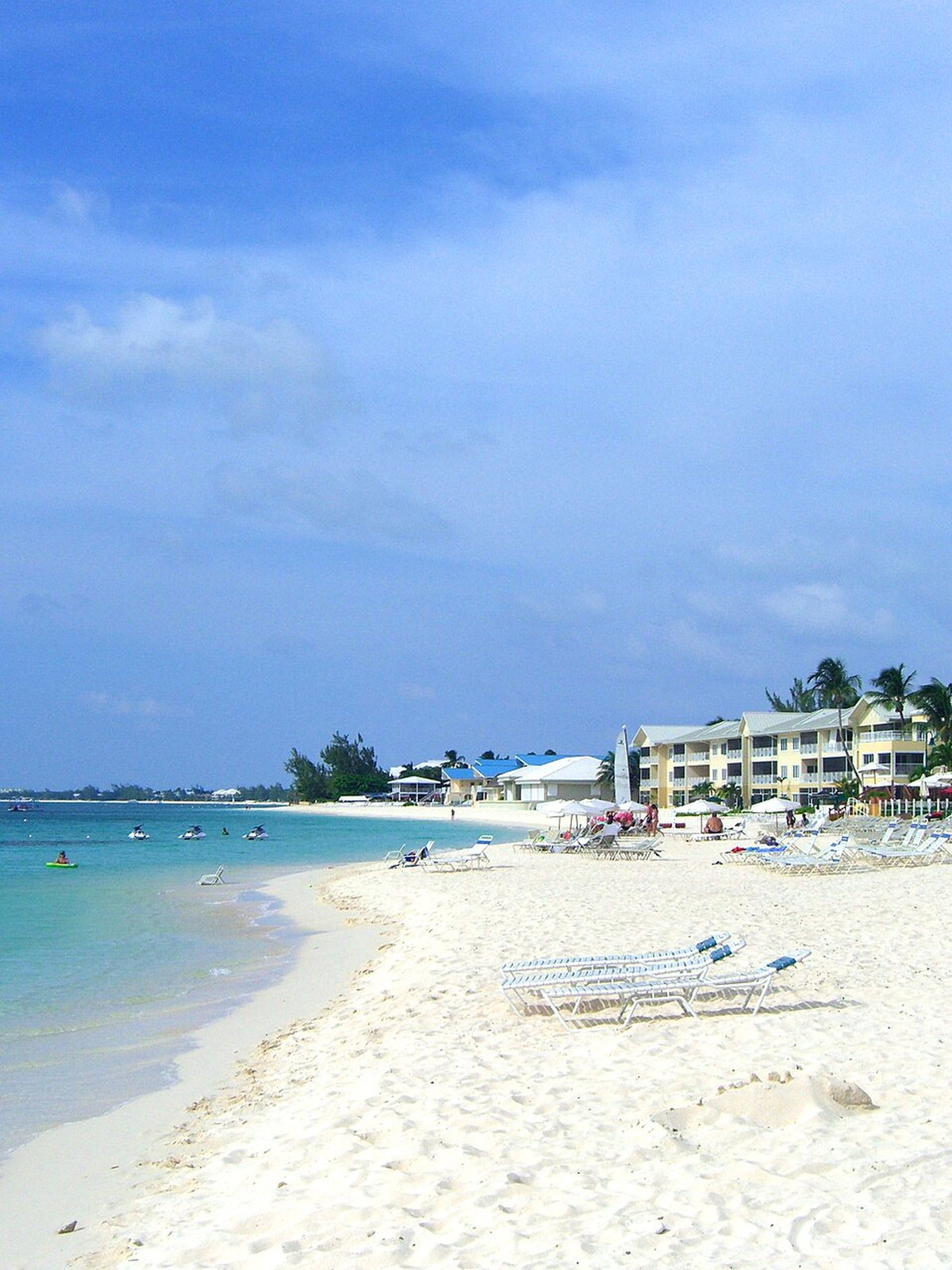 Cayman Islands eSIM - Photo 1