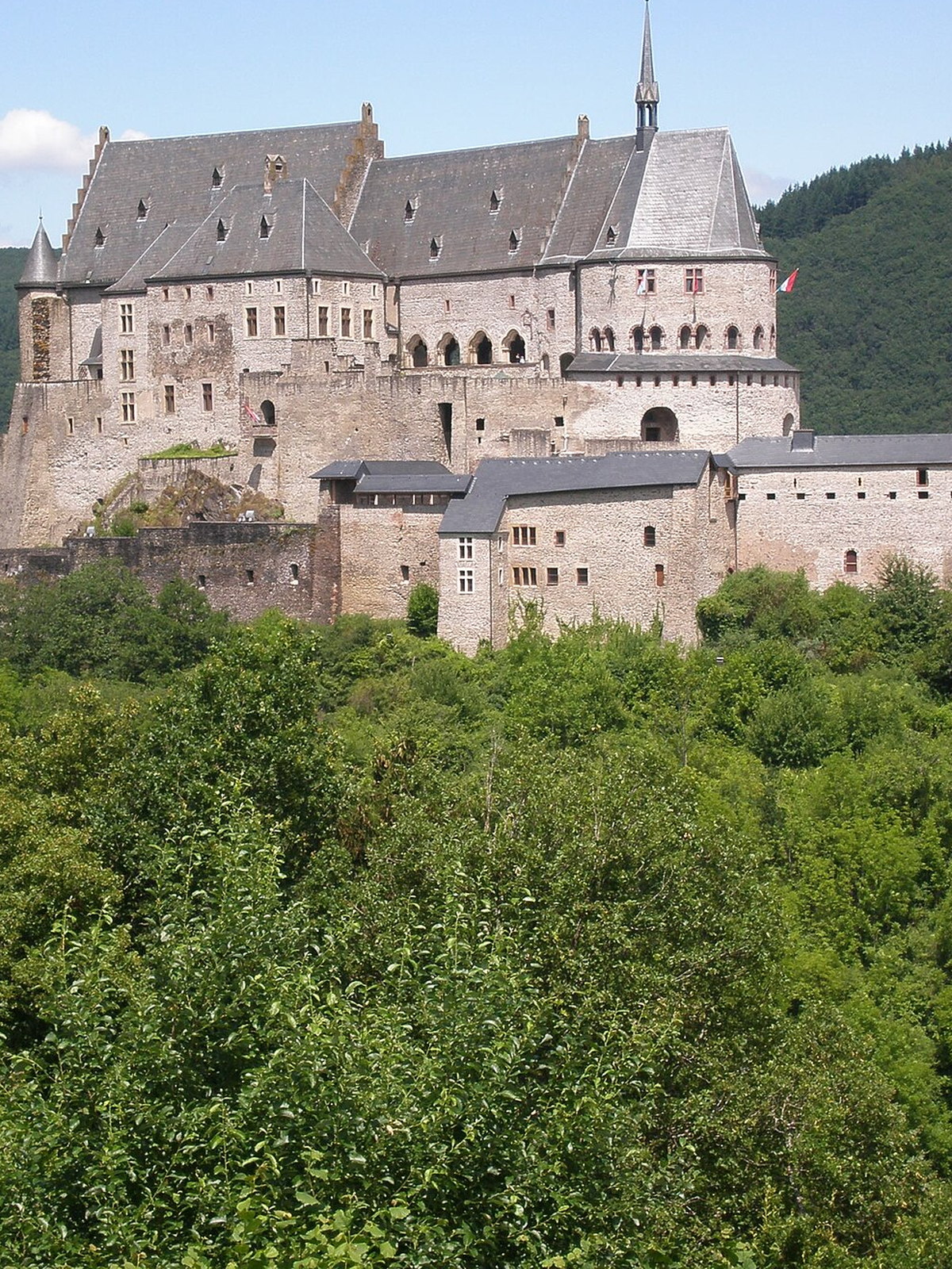 Luxembourg eSIM - Photo 2