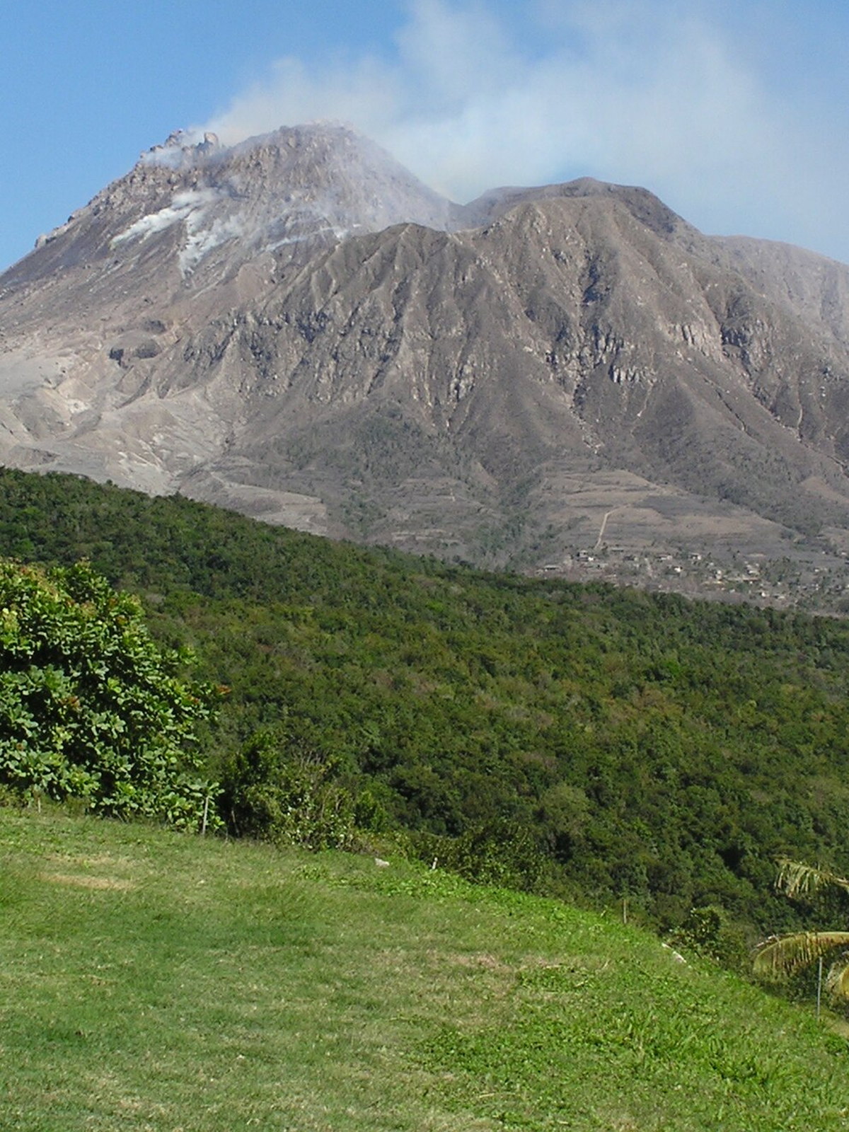 Montserrat eSIM - Photo 1