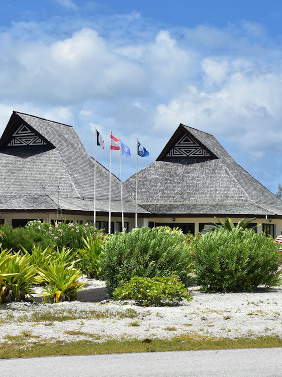 French Polynesia eSIM - Photo 1
