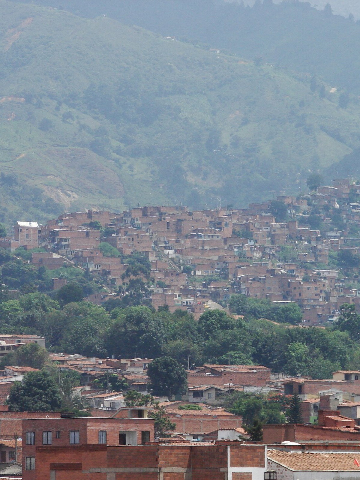 South America (18 areas) eSIM - Photo 5