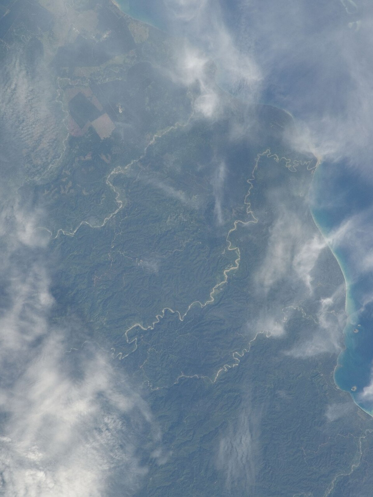 Solomon Islands eSIM - Photo 4