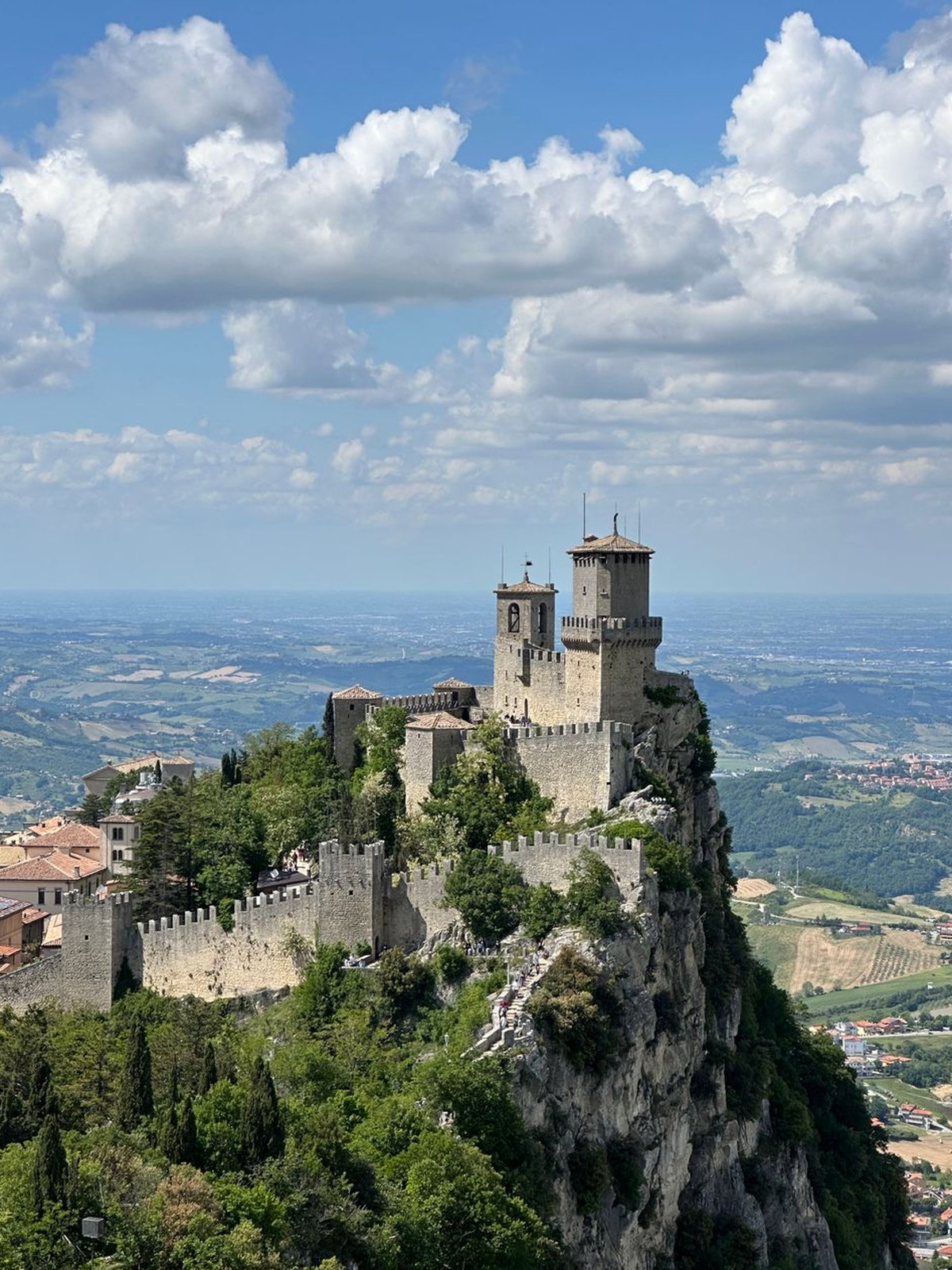 San Marino eSIM - Photo 2