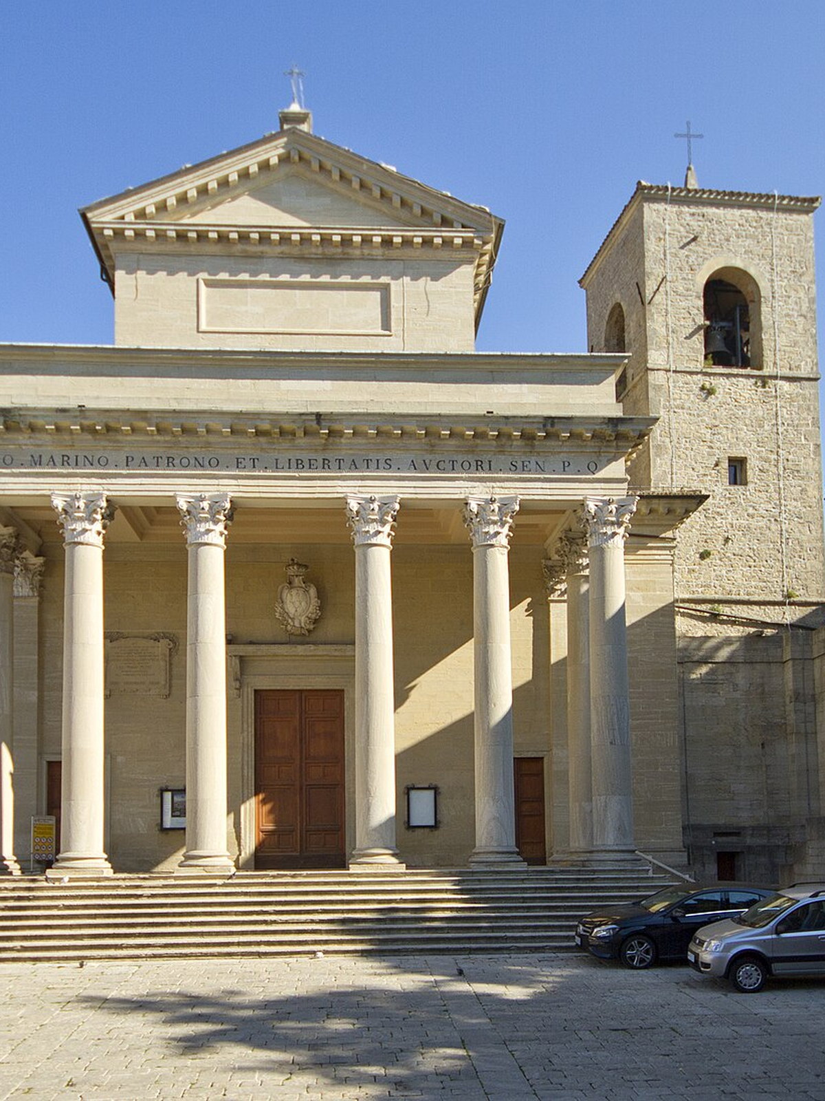 San Marino eSIM - Photo 4