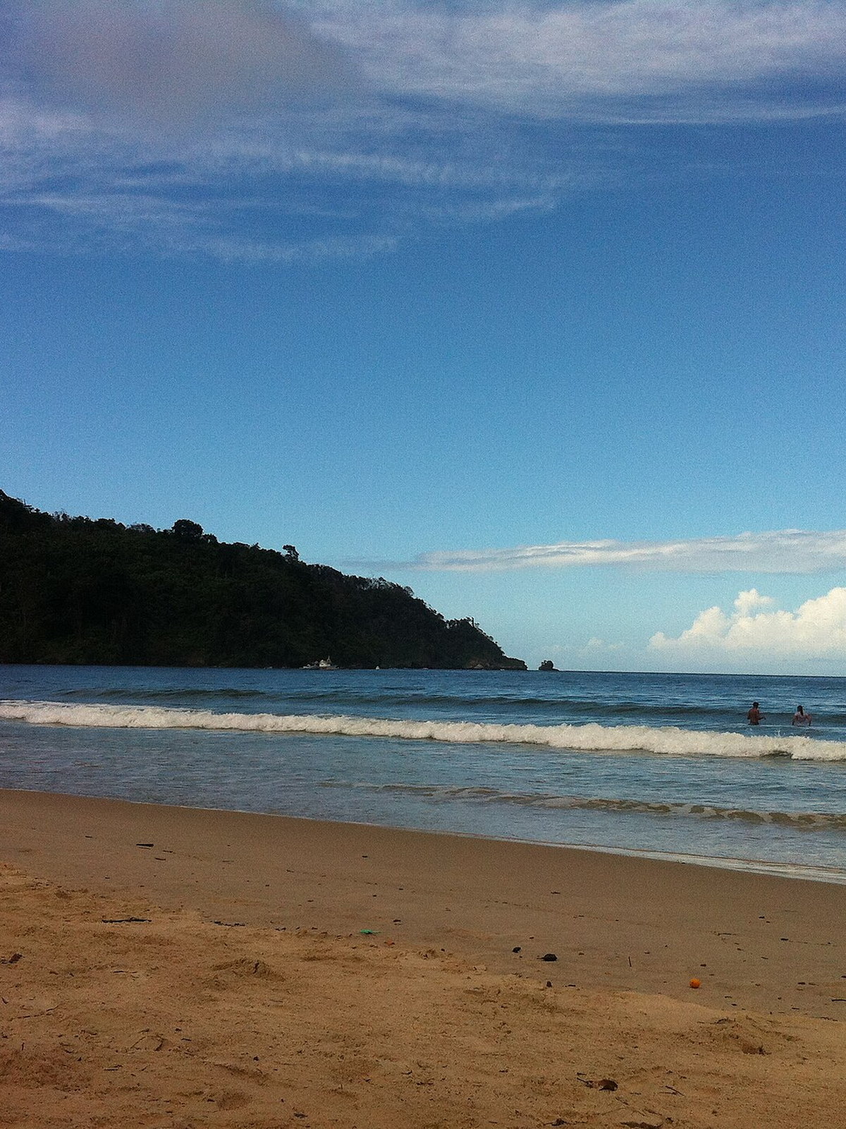 Trinidad and Tobago eSIM - Photo 1